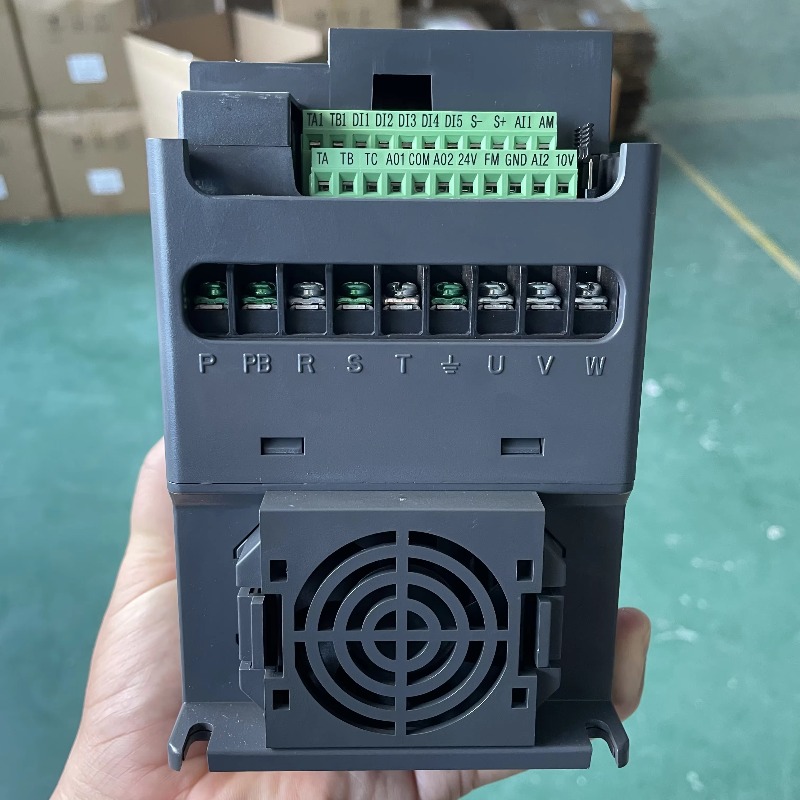 2,2KW 3HP Pompa Air Tenaga Sur - Solar Pump Inverter 2.2Kw ulasan dan harga